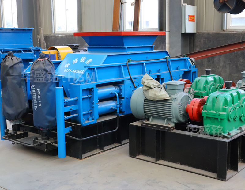 對輥制砂機加工山石怎么樣？制砂設備多少錢？